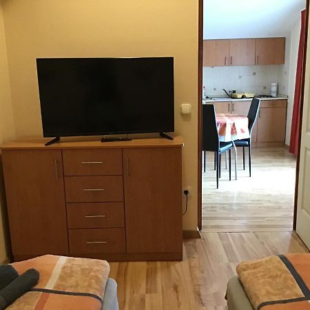 Dravecz Apartman Балатонлелле Экстерьер фото